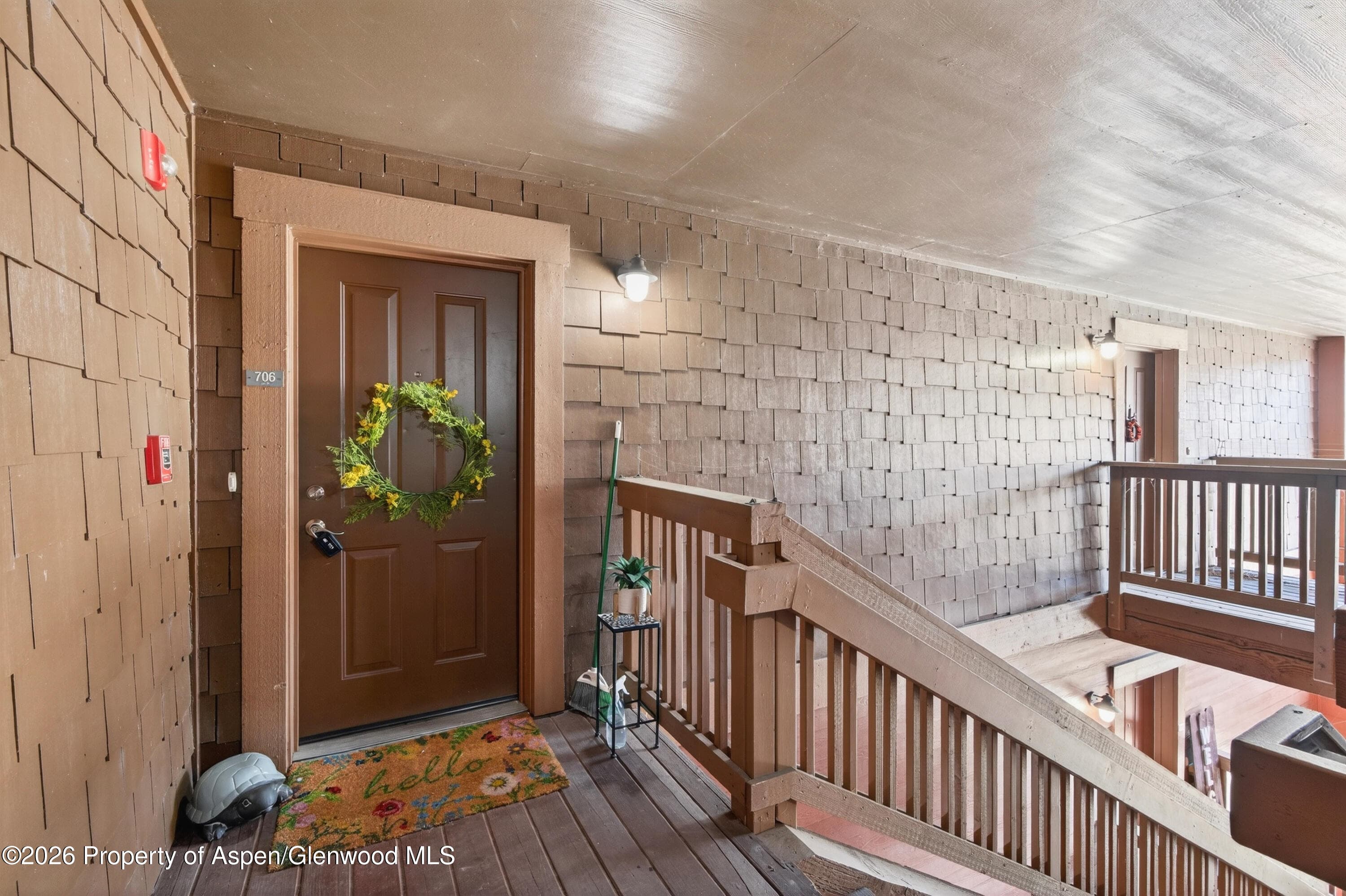 560 River View Drive 706, New Castle, CO 81647 - Photo 2