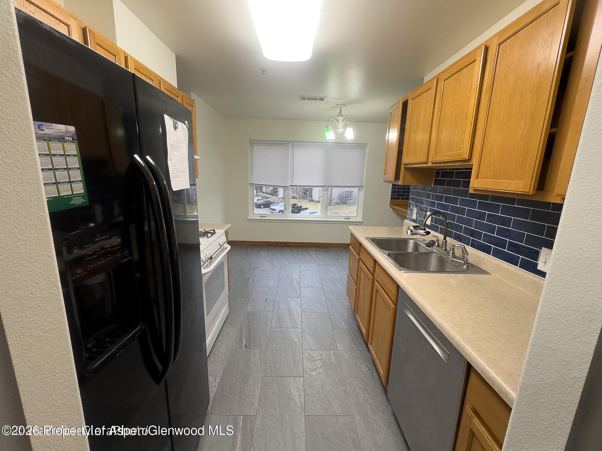 790 Castle Valley Boulevard L, New Castle, CO 81647 - Photo 3