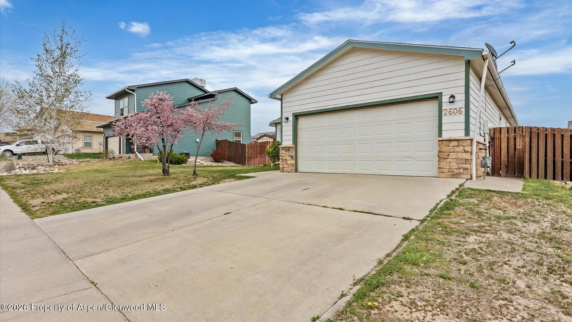 2606 Shawnee Court, Rifle, CO 81650 - Photo 3