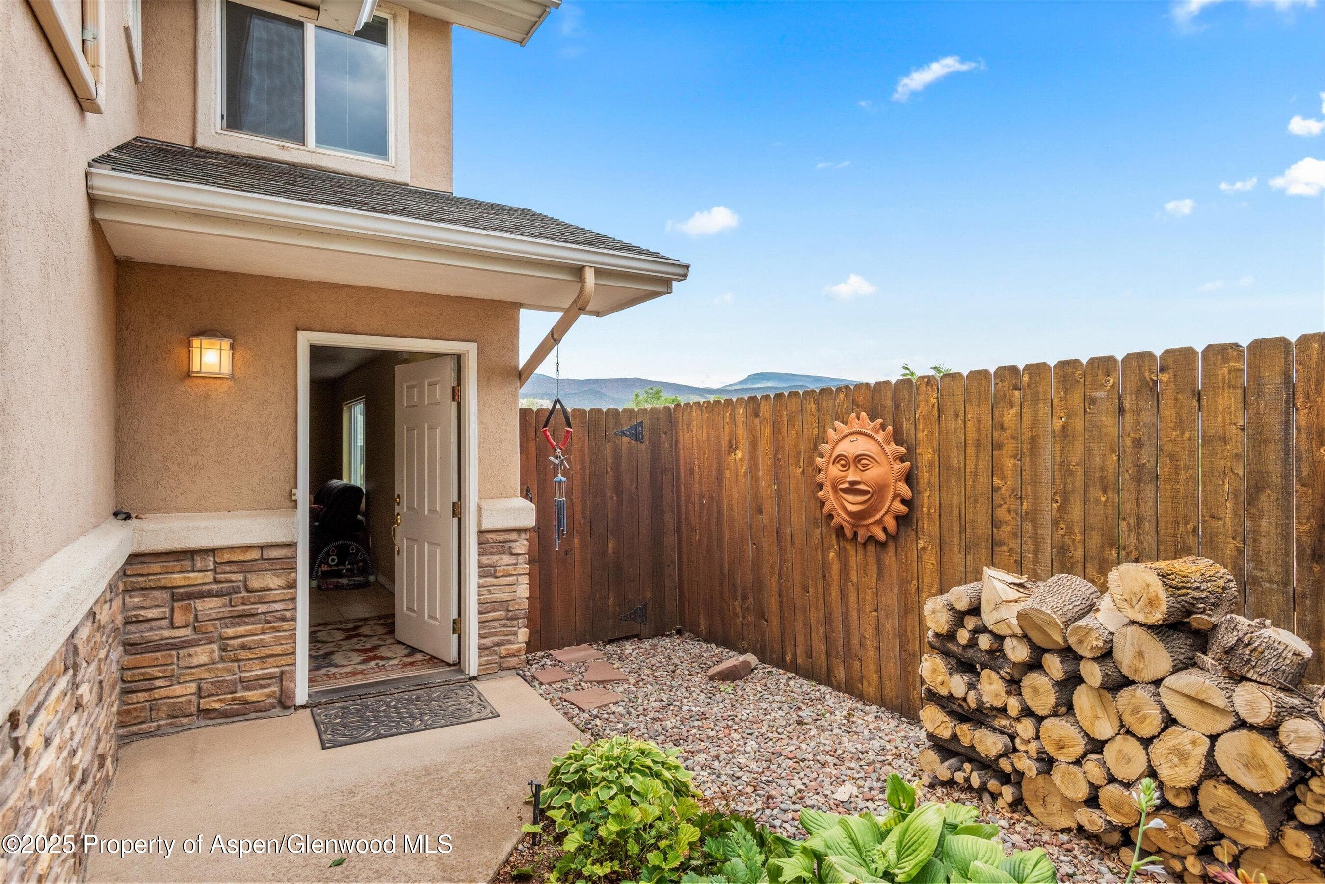 1070 Village Road, Carbondale, CO 81623 - Photo 4