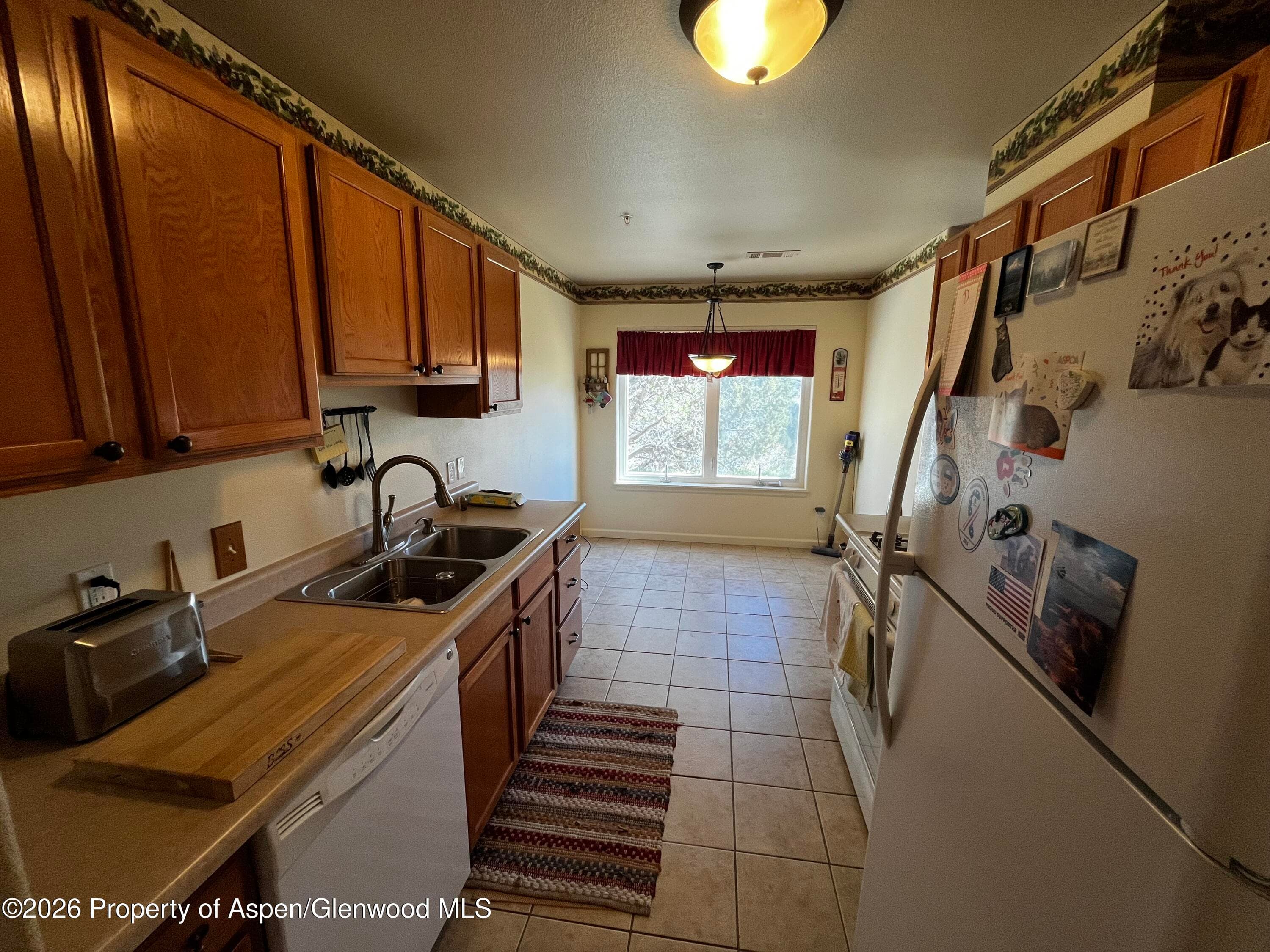 790 Castle Valley Boulevard C, New Castle, CO 81647 - Photo 9