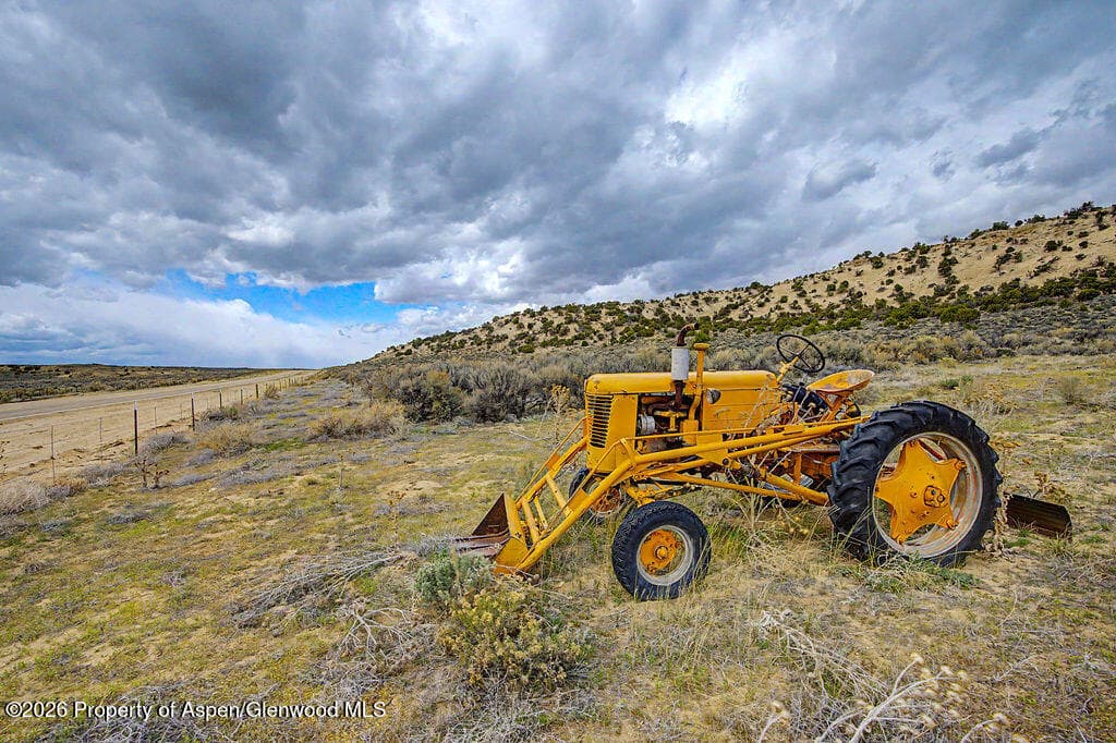 37801 Highway 318, Craig, CO 81625 - Photo 2