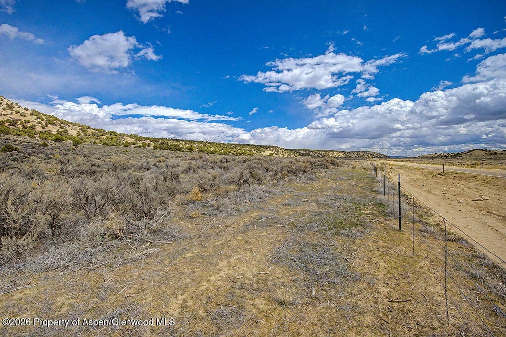37801 Highway 318, Craig, CO 81625 - Photo 4
