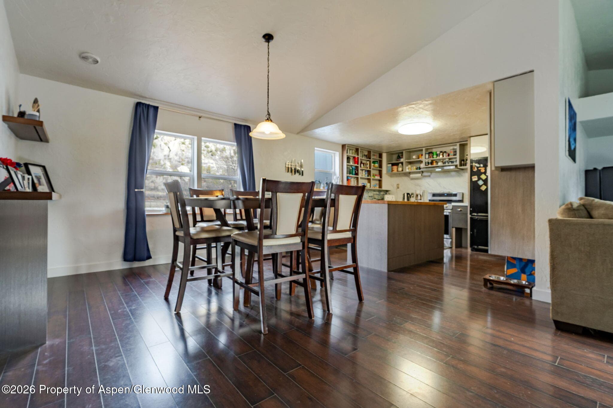 402 Apple Drive, New Castle, CO 81647 - Photo 8