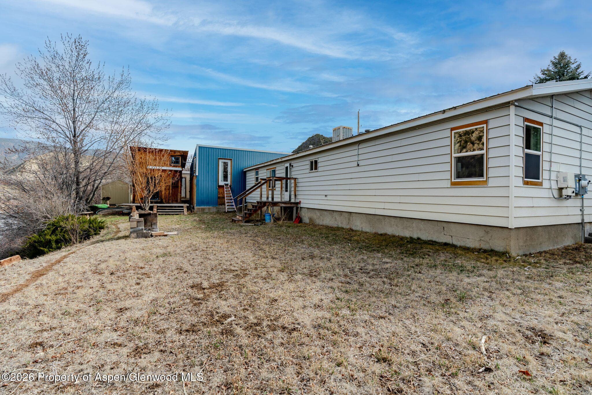 402 Apple Drive, New Castle, CO 81647 - Photo 13