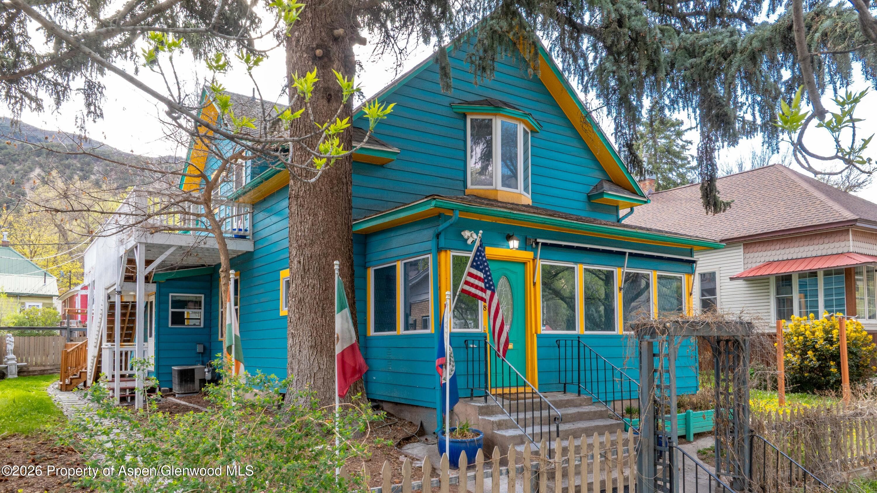 1018 Grand Avenue, Glenwood Springs, CO 81601 - Photo 2