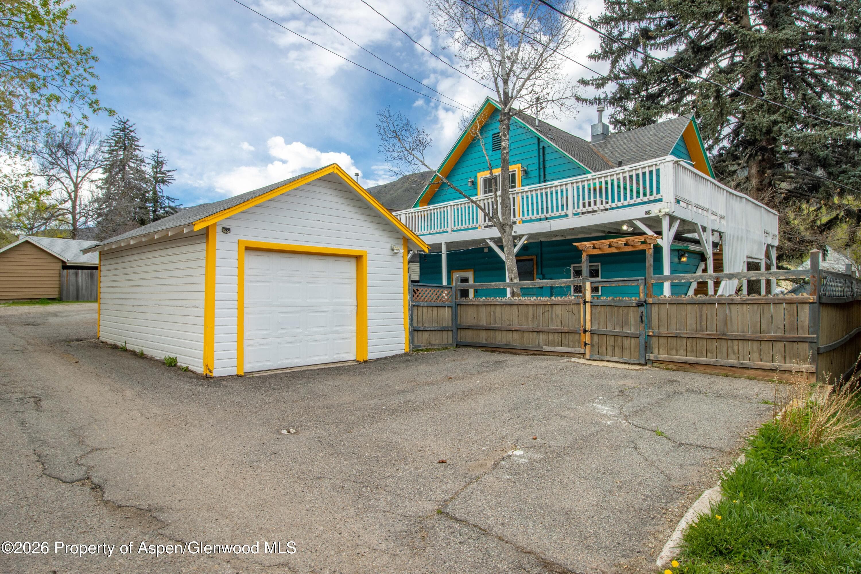 1018 Grand Avenue, Glenwood Springs, CO 81601 - Photo 3