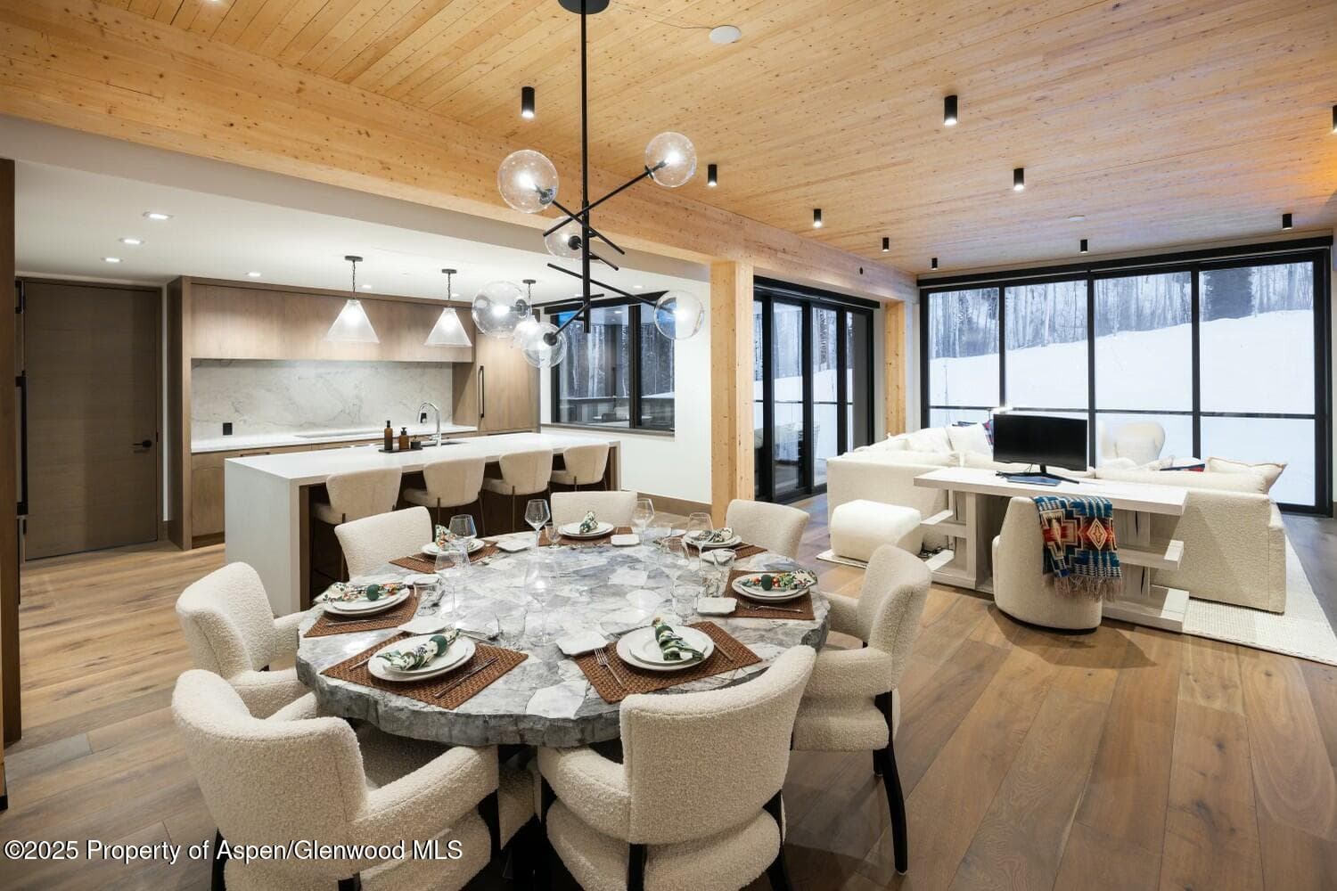 180 Wood Road 302, Snowmass Village, CO 81615 - Photo 2