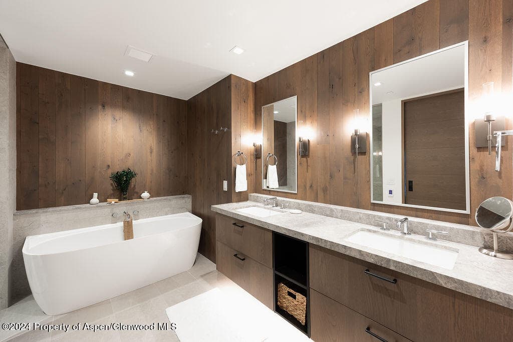180 Wood Road 302, Snowmass Village, CO 81615 - Photo 18