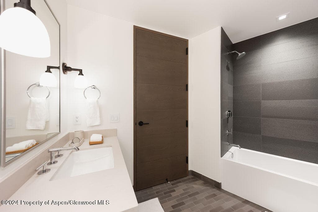 180 Wood Road 302, Snowmass Village, CO 81615 - Photo 26