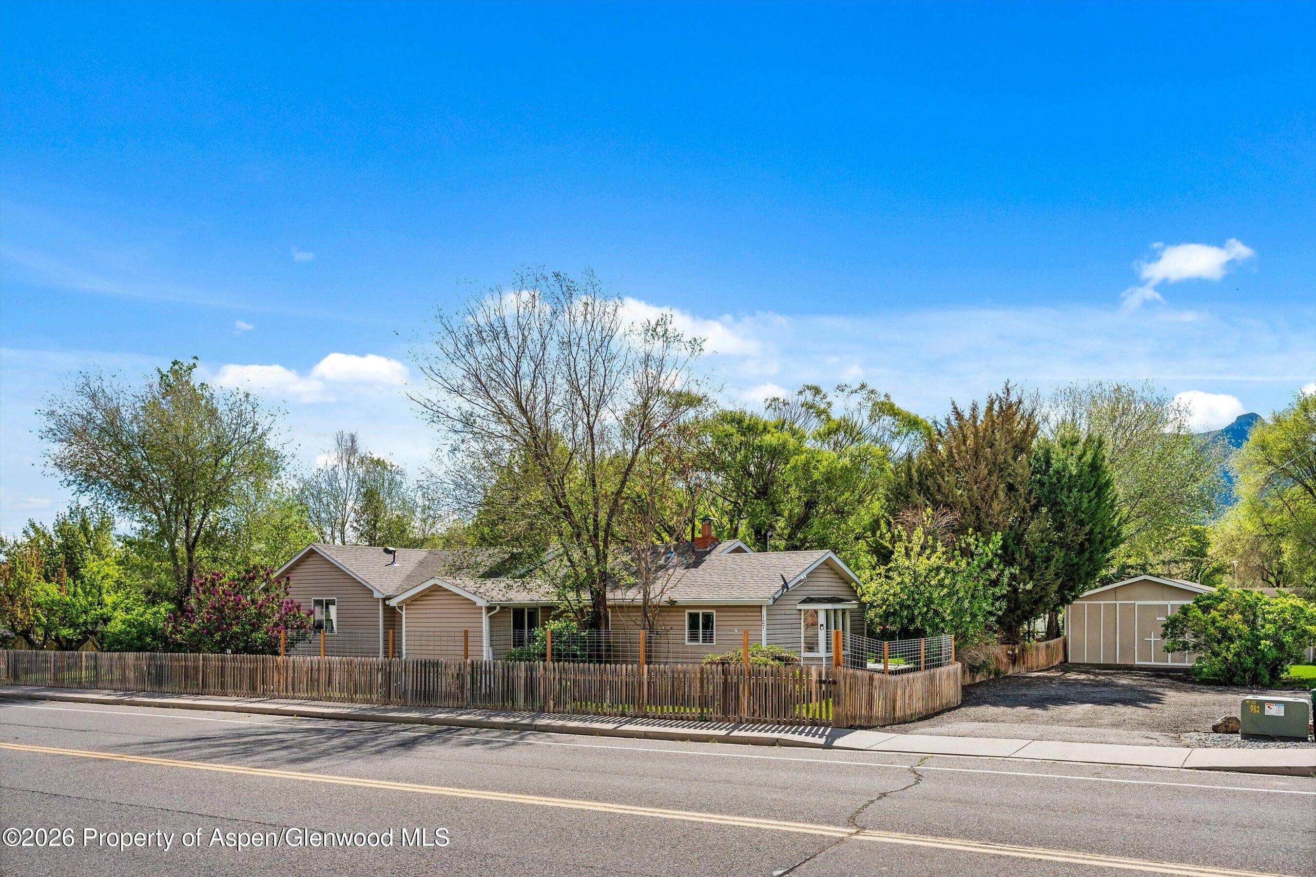 127 Cardinal Way, Parachute, CO 81635 - Photo 5