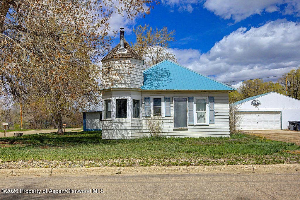 605 Lincoln Street, Craig, CO 81625 - Photo 4