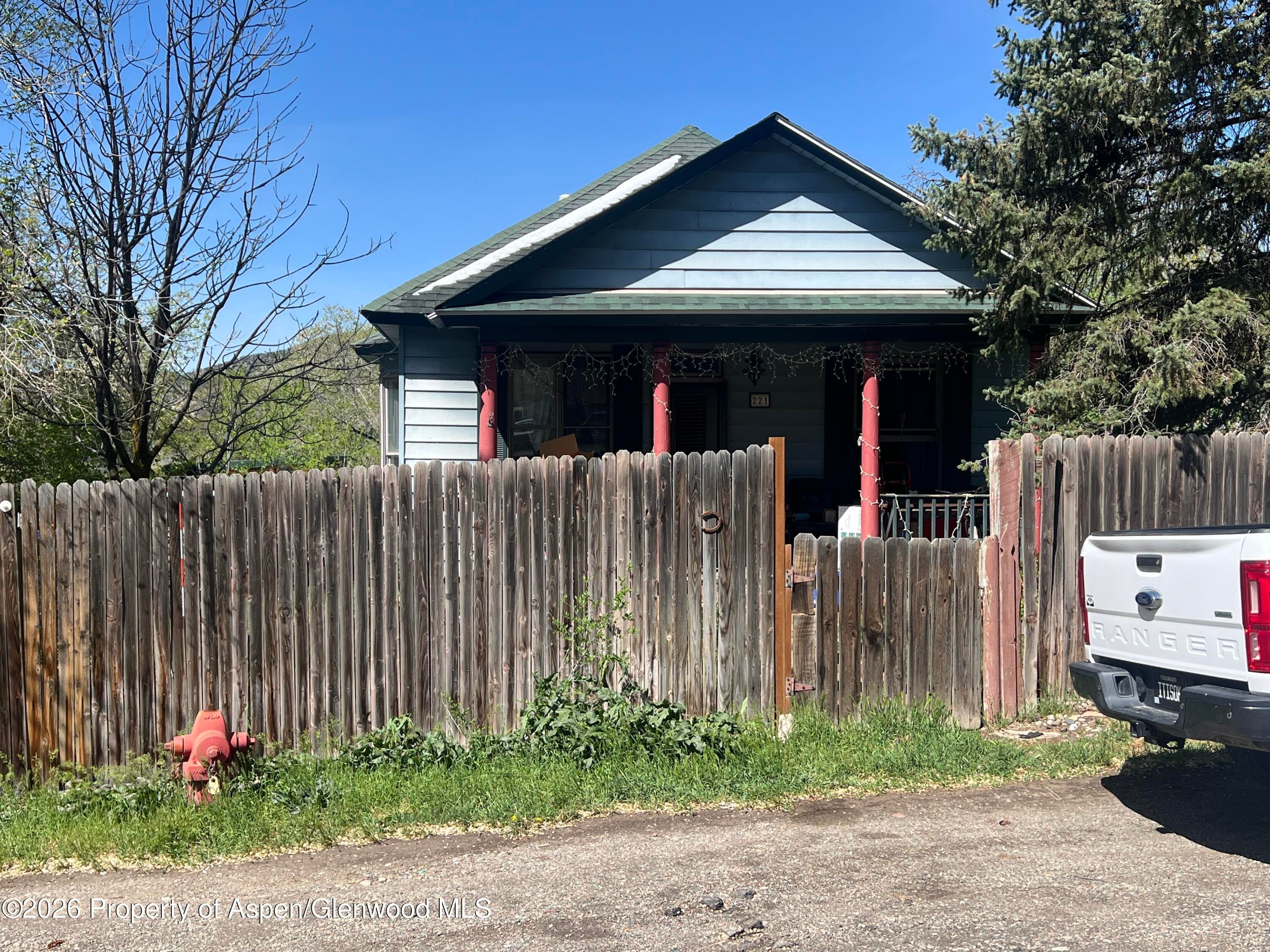221 S E Avenue, New Castle, CO 81647 - Photo 3