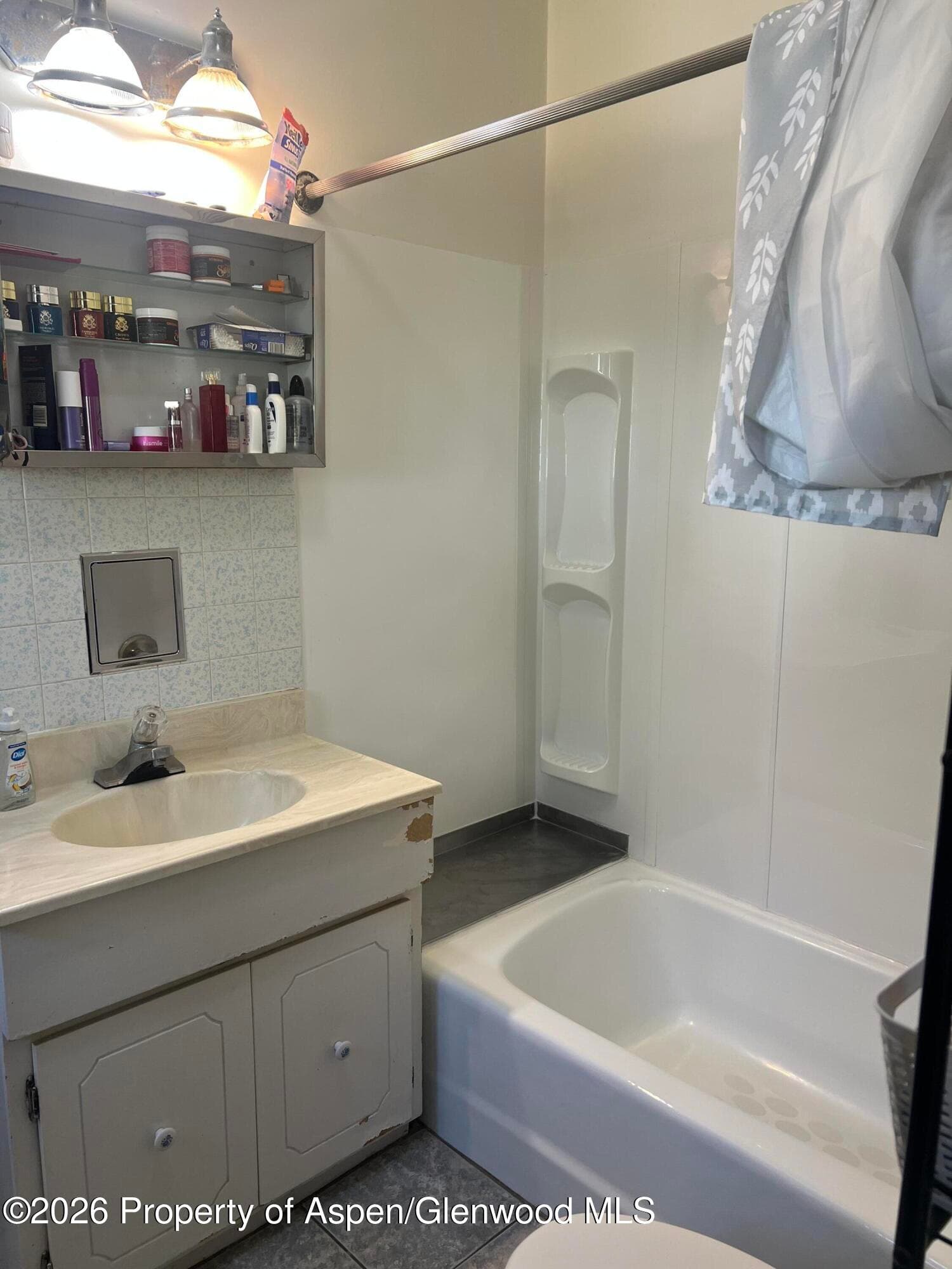 221 S E Avenue, New Castle, CO 81647 - Photo 15