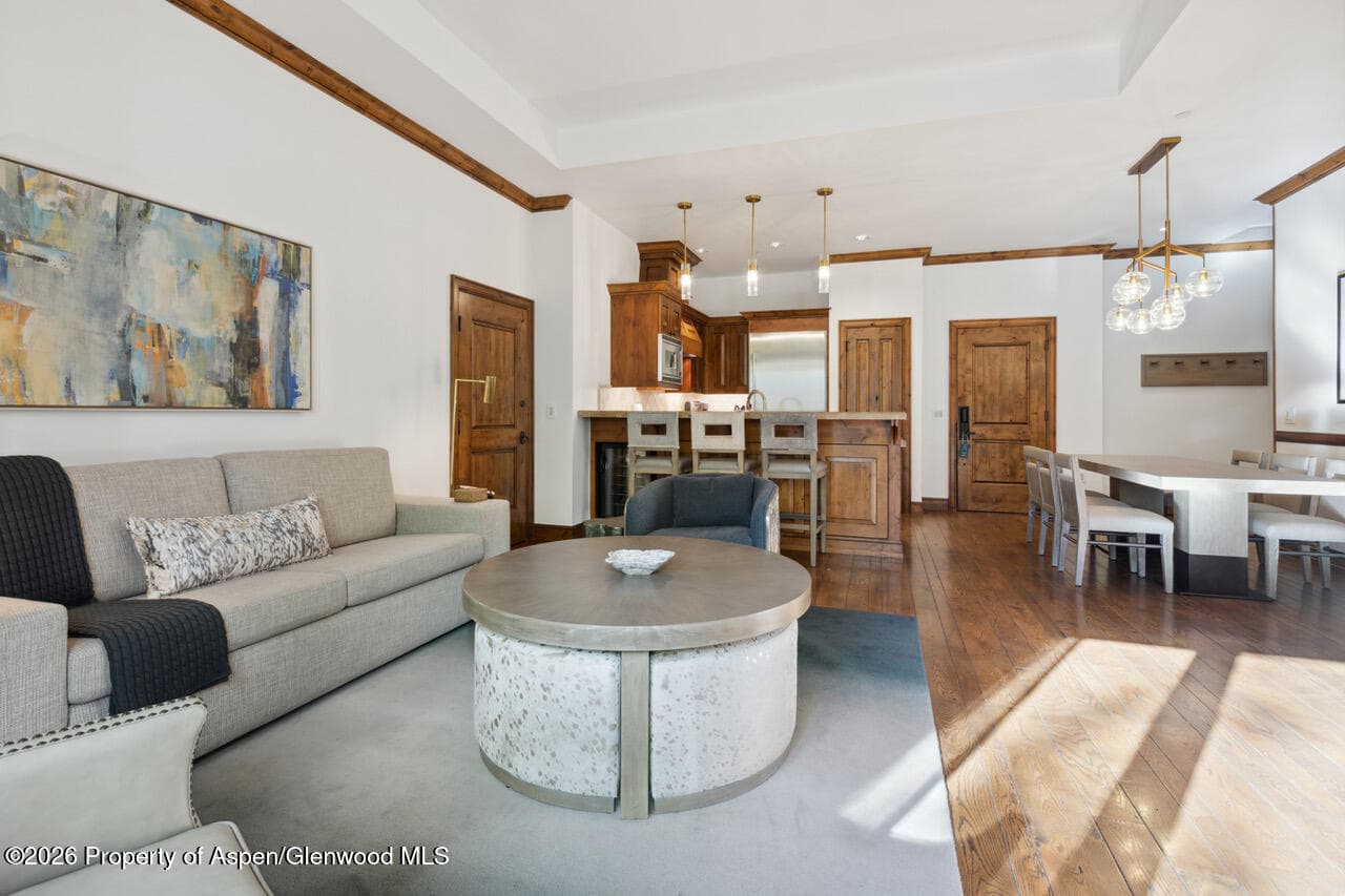 415 E Dean St, Unit 5, Weeks 9 & 10, Aspen, CO 81611 - Photo 2
