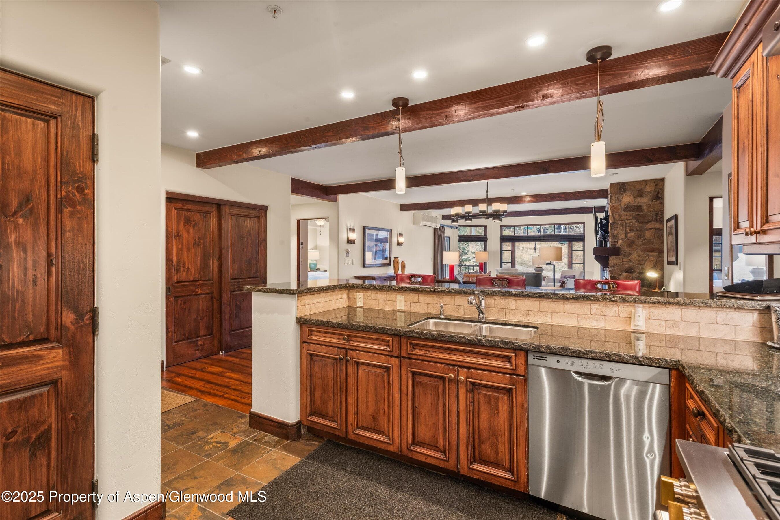 96 Timbers Club Court L4-Iv, Snowmass Village, CO 81615 - Photo 9