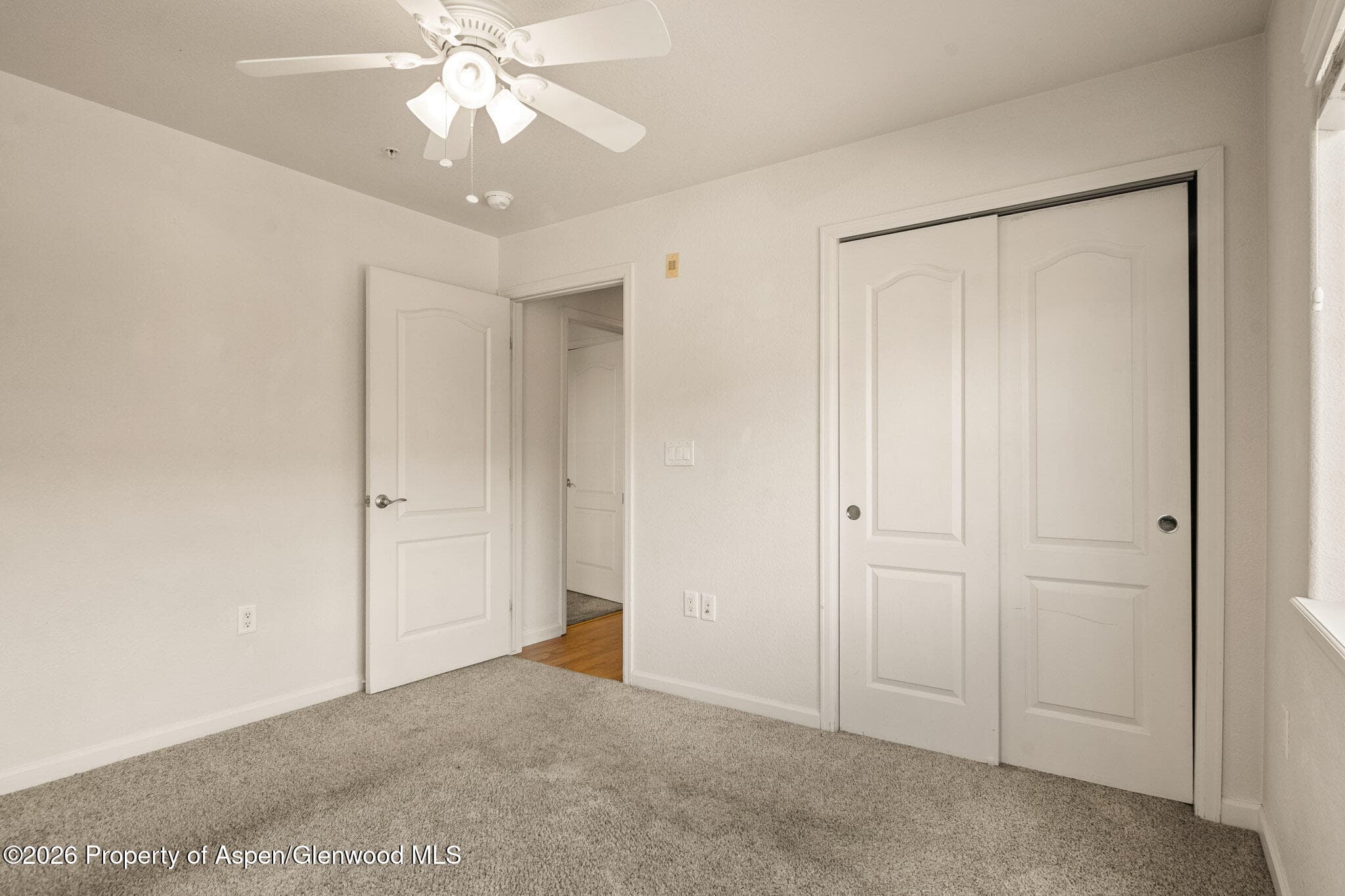 410 River View Drive 305, New Castle, CO 81647