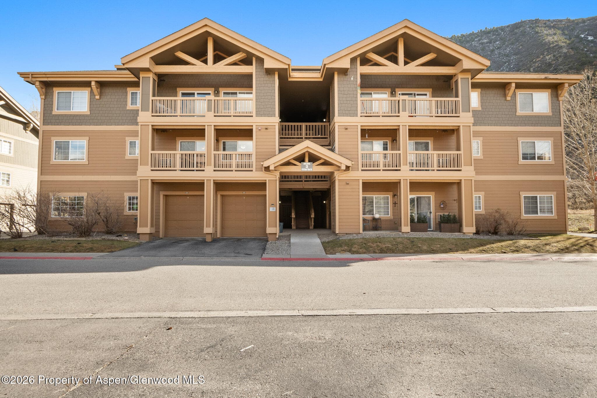 410 River View Drive 305, New Castle, CO 81647 - Photo 18
