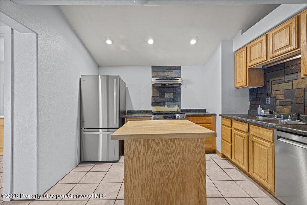 581 Tucker Street, Craig, CO 81625 - Photo 6