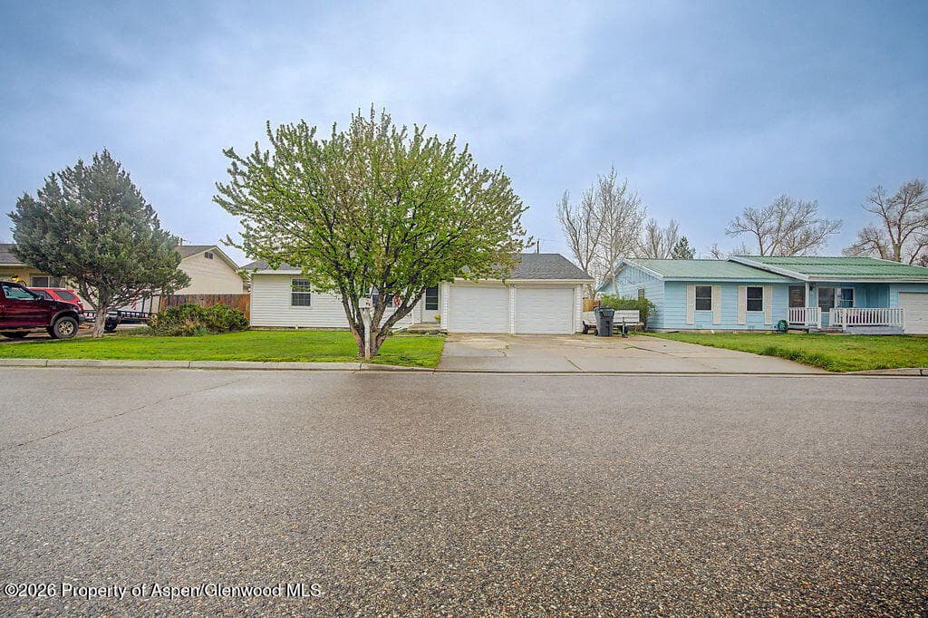 1920 Woodland Avenue, Craig, CO 81625 - Photo 1
