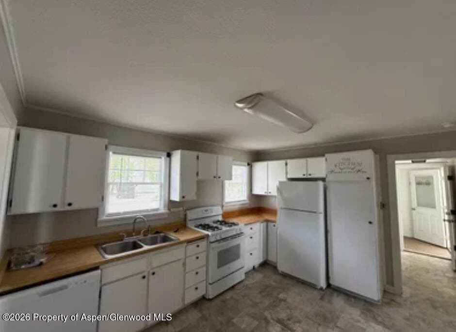 700 Taylor Street, Craig, CO 81625 - Photo 2