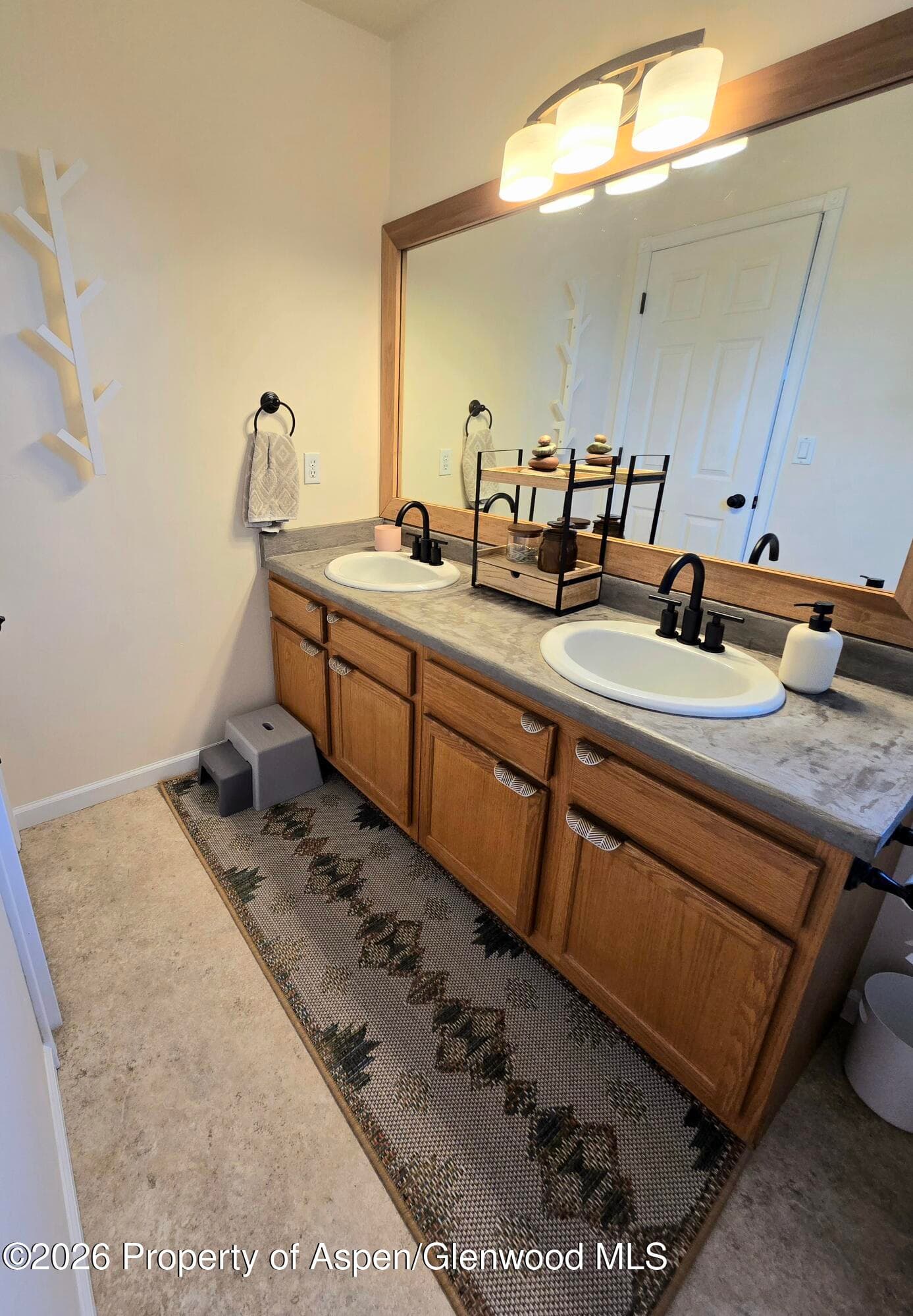 1035 E 18th Street, Rifle, CO 81650 - Photo 30