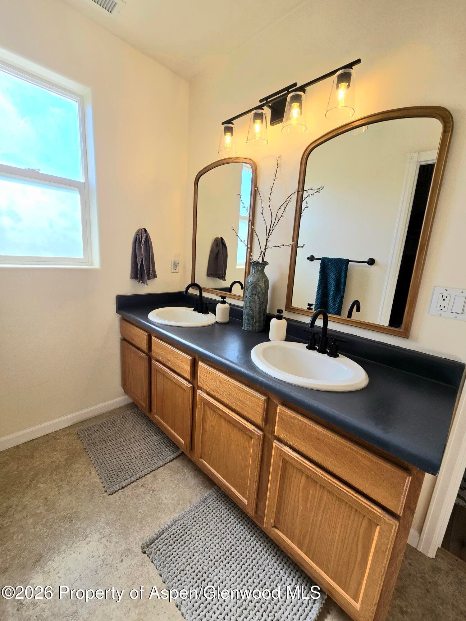 1035 E 18th Street, Rifle, CO 81650 - Photo 32