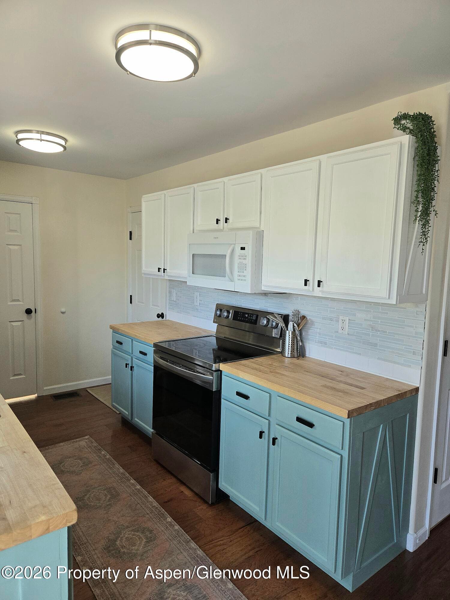 1035 E 18th Street, Rifle, CO 81650 - Photo 7