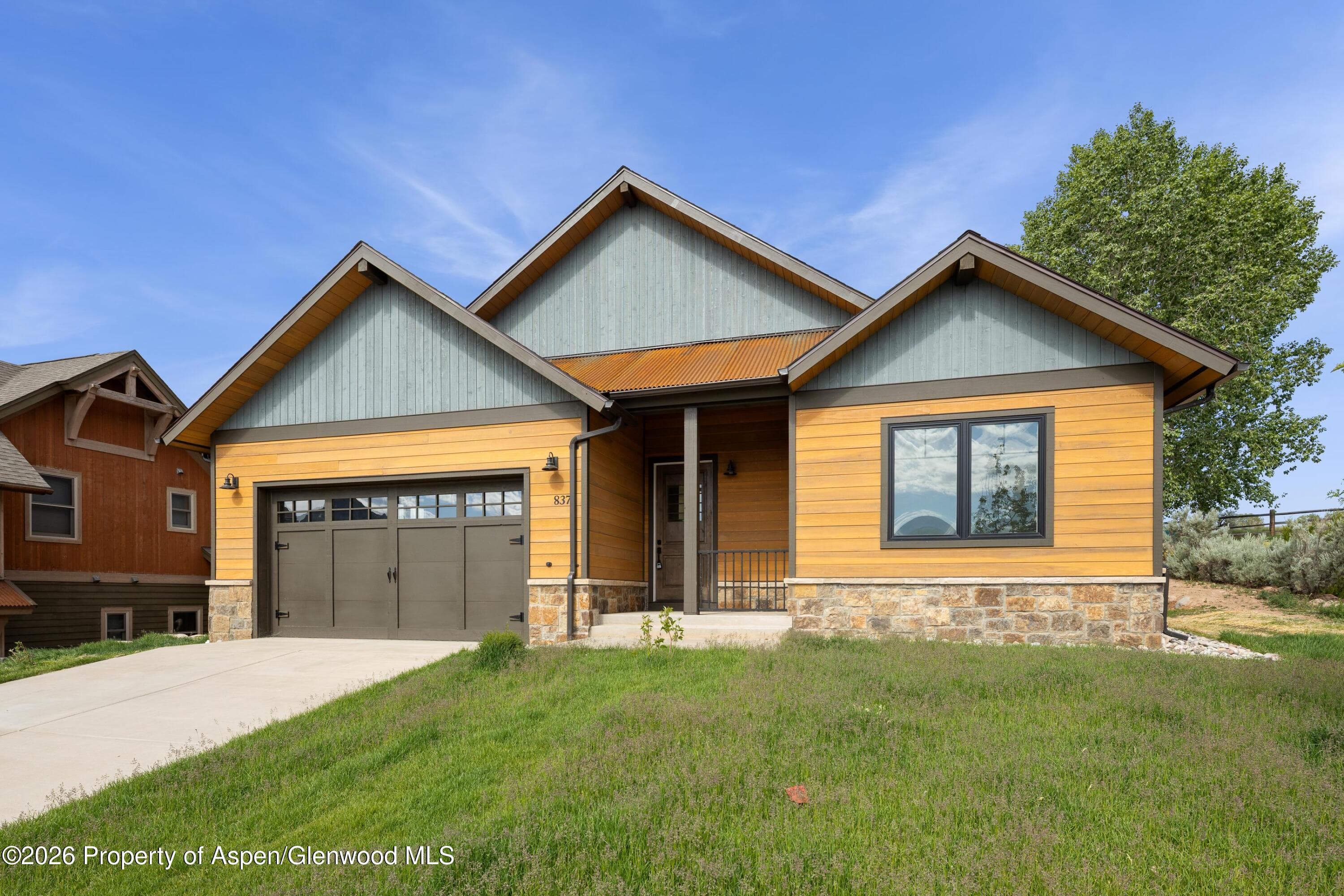837 Ute Circle, New Castle, CO 81647 - Photo 1