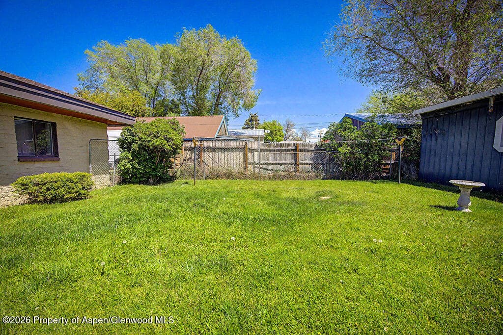 625 Russell Street, Craig, CO 81625 - Photo 14