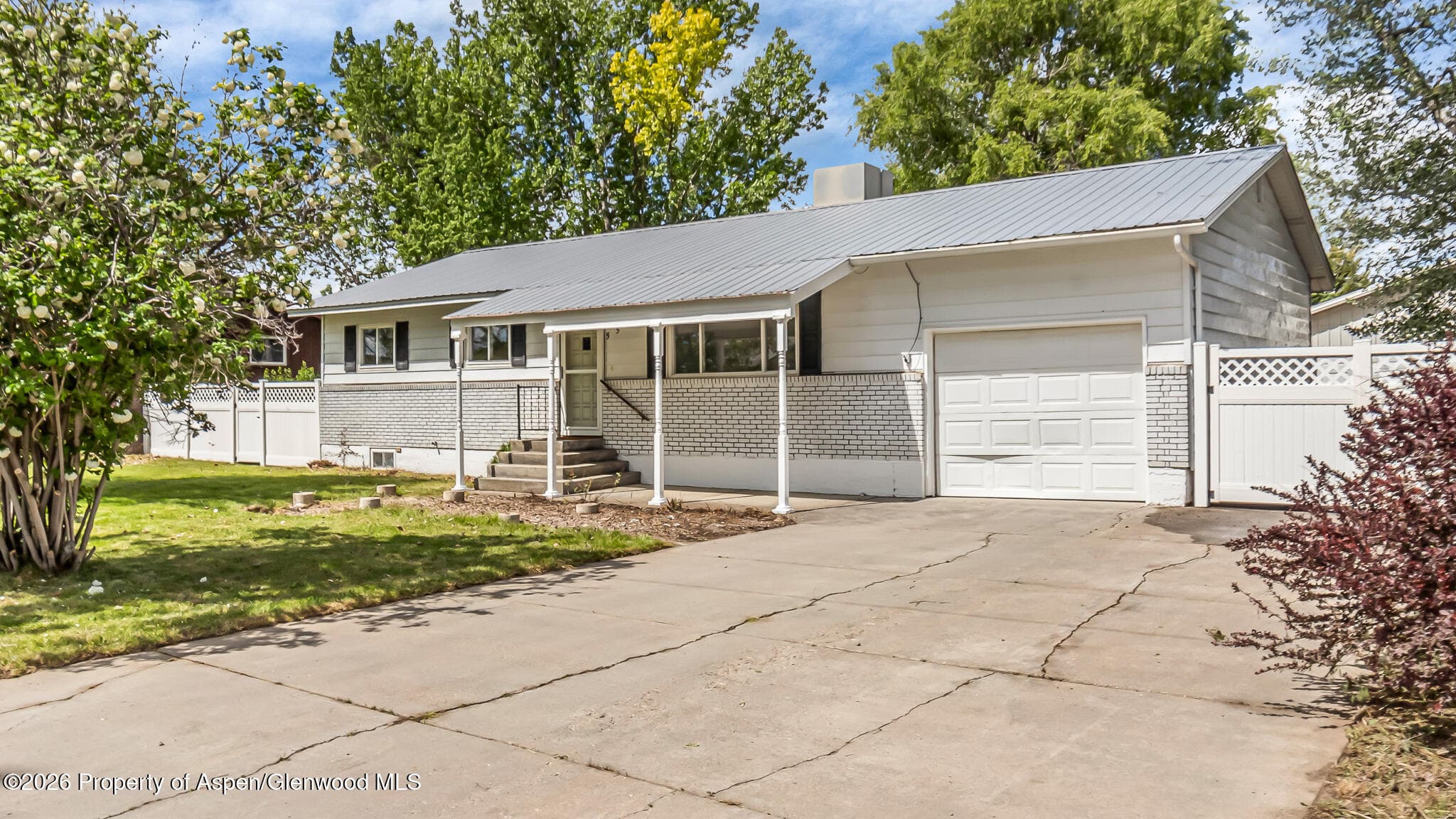 558 Steele Street, Craig, CO 81625 - Photo 17