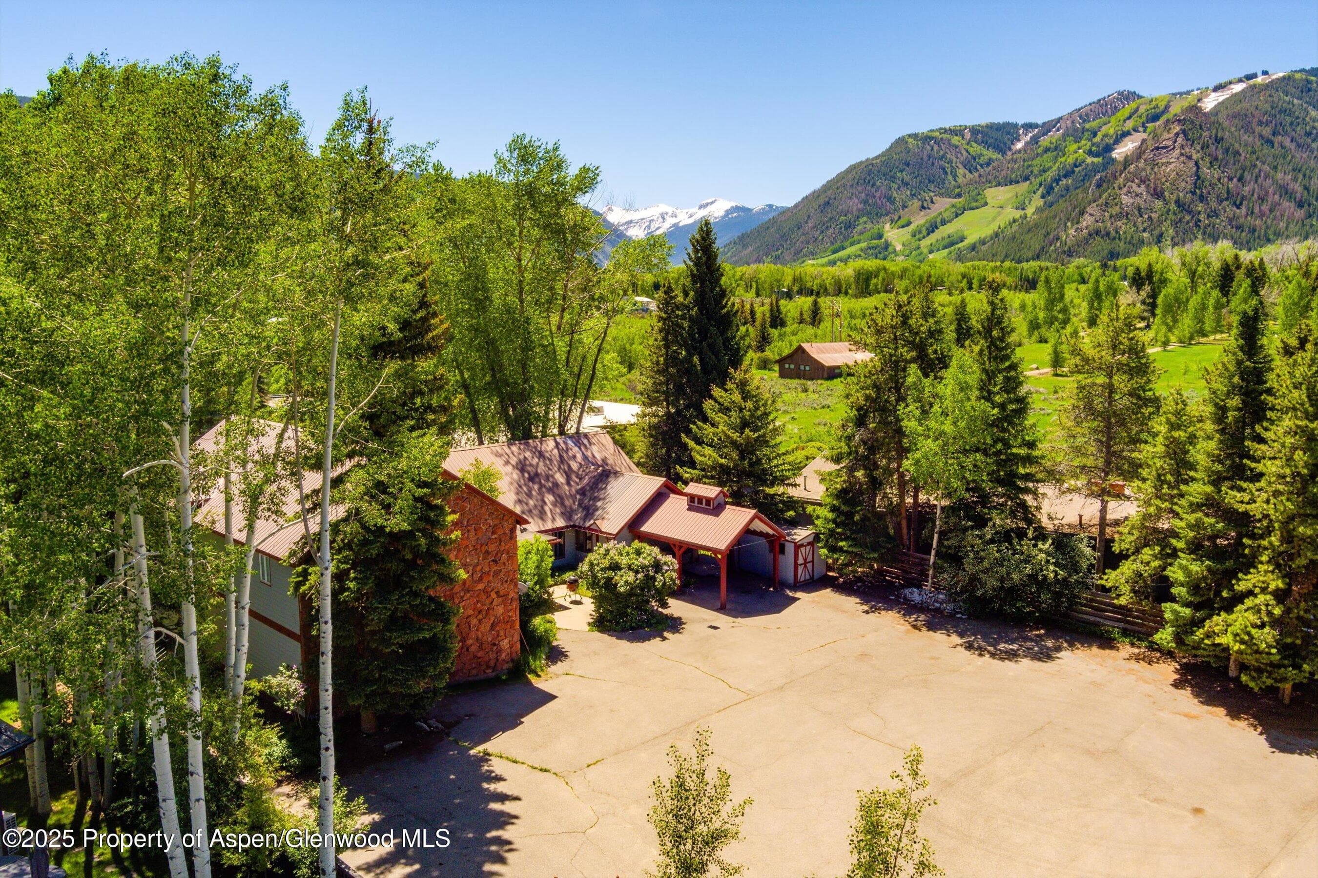 1235 Mountain View Drive, Aspen, CO 81611 - Photo 3