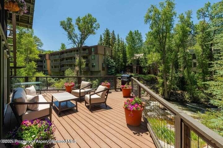 979 Queen Street, Aspen, CO 81611 - Photo 34