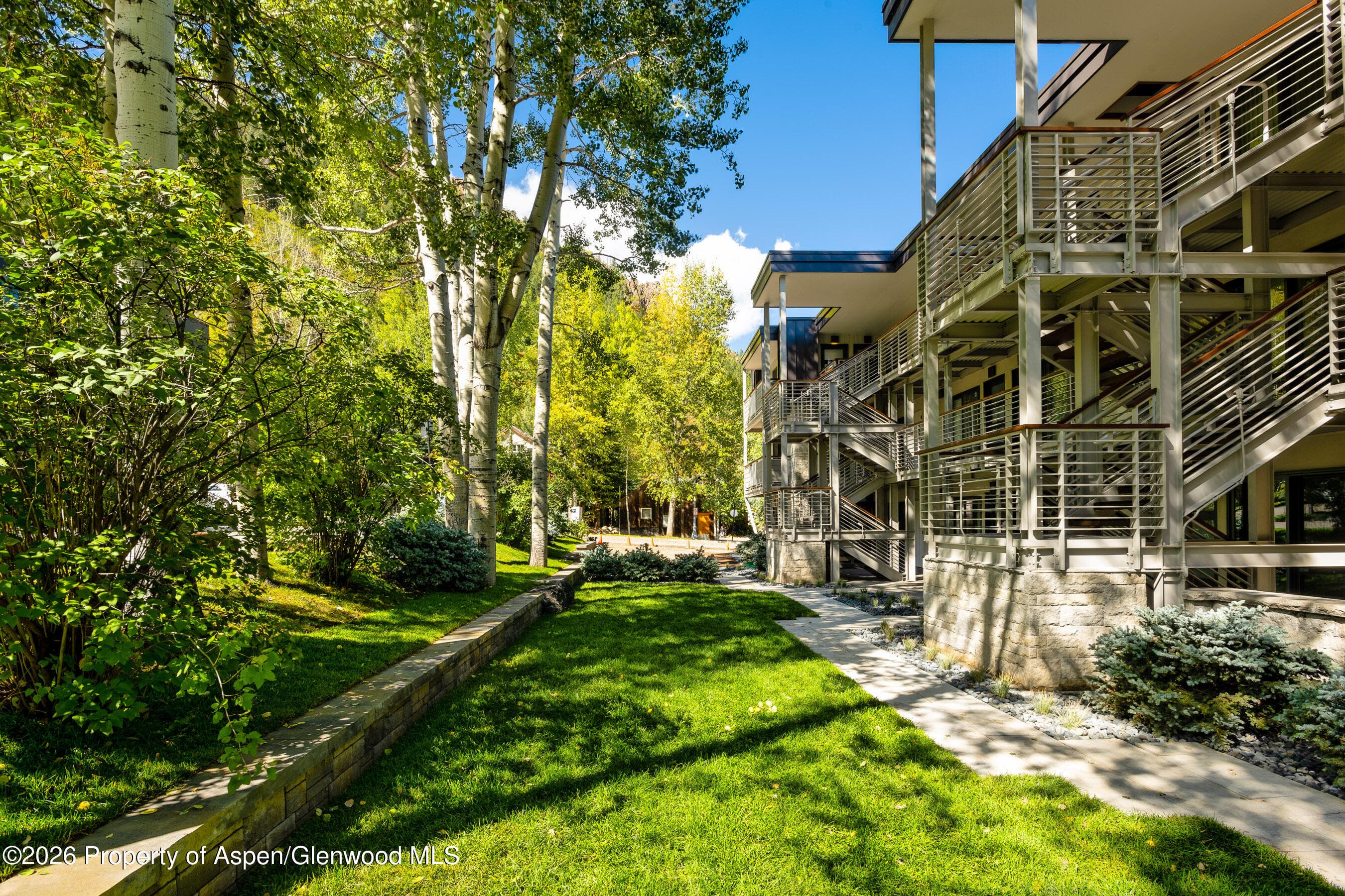 100 E Dean Street Unit 2b, Aspen, CO 81611 - Photo 12