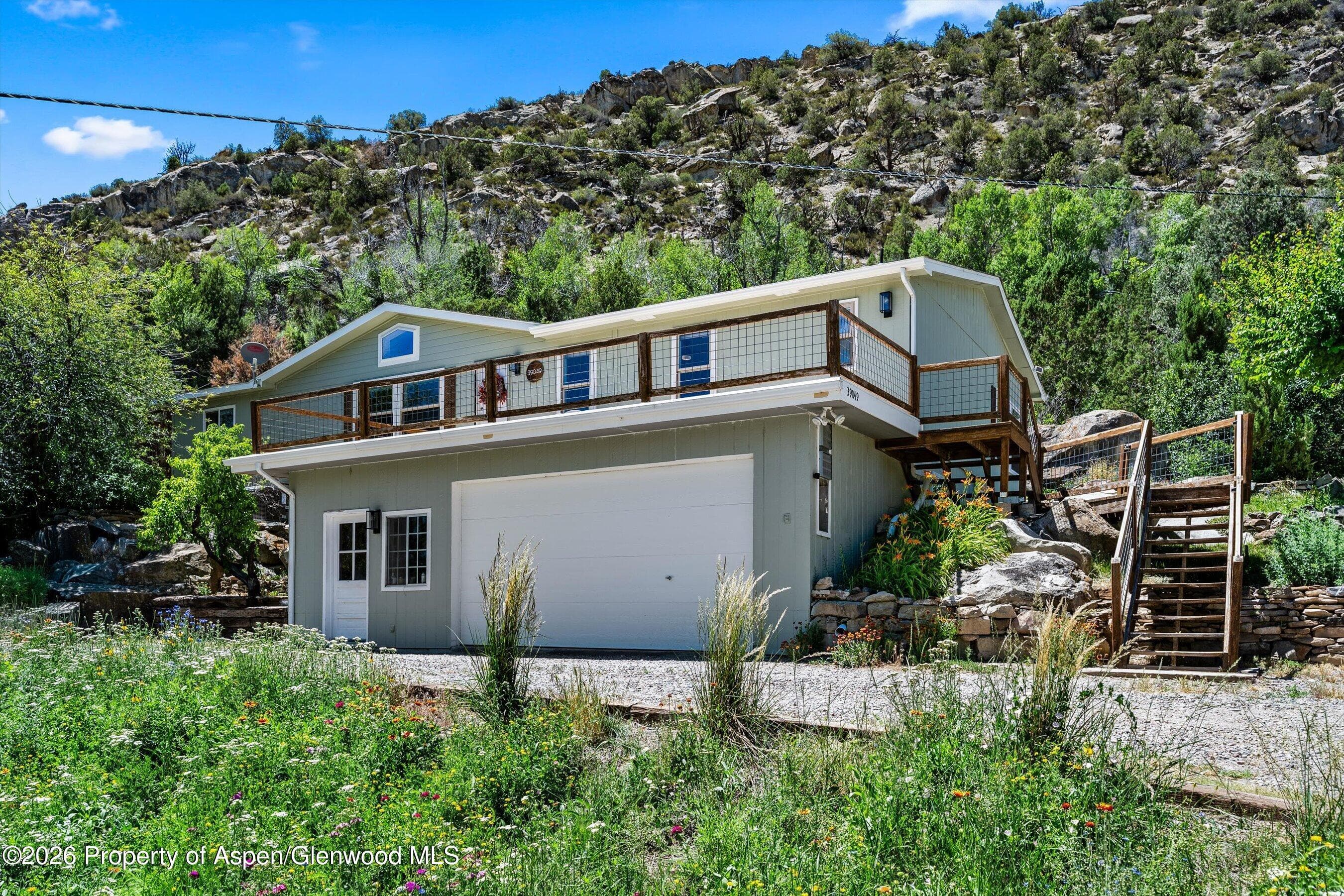 39049 Highway 6, New Castle, CO 81647 - Photo 2
