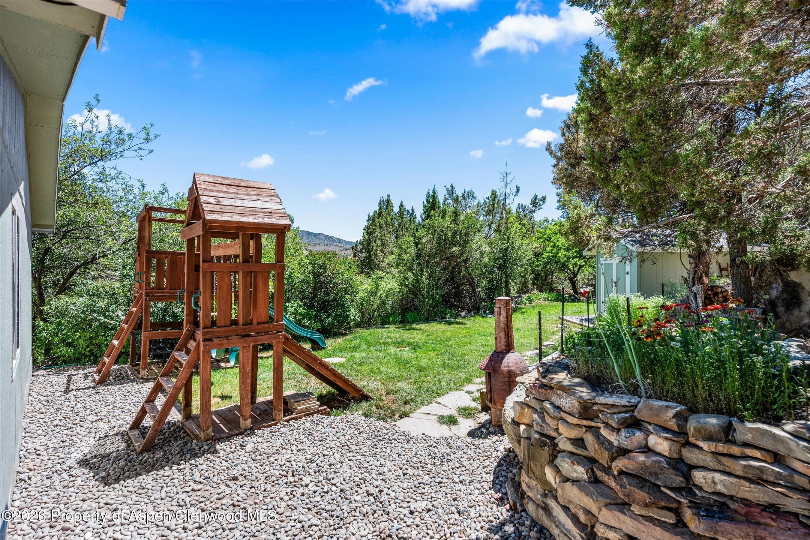 39049 Highway 6, New Castle, CO 81647 - Photo 31