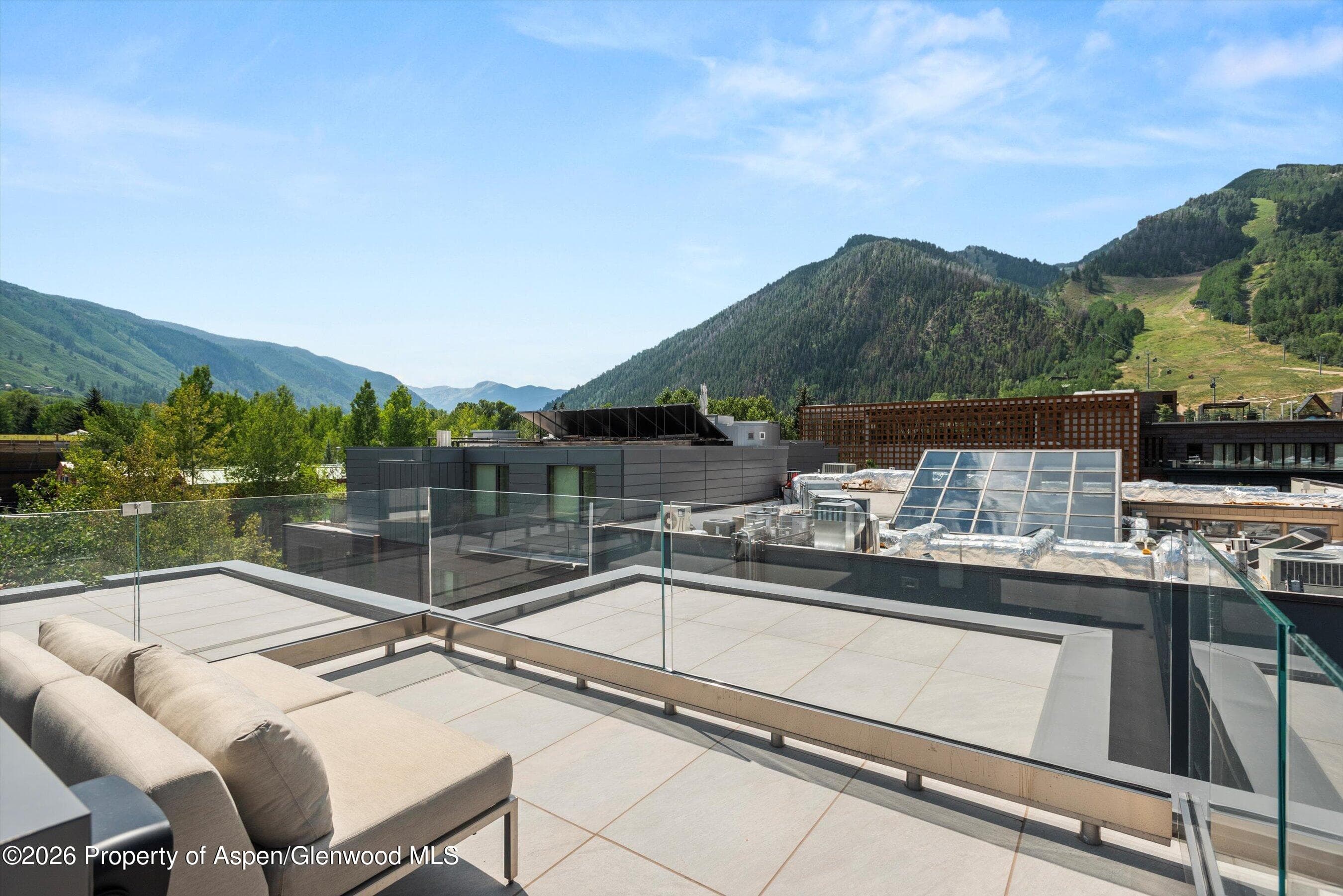 627 E Hopkins Avenue 201, Aspen, CO 81611 - Photo 39