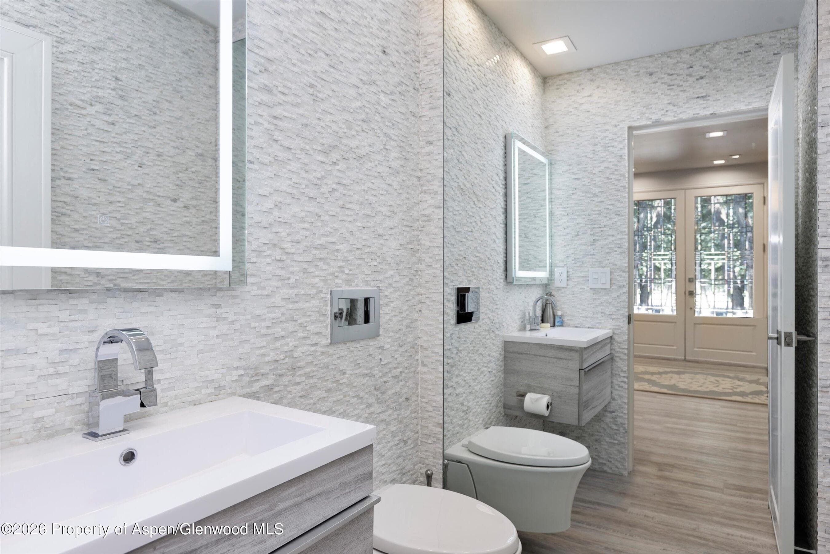736 W Smuggler Street B, Aspen, CO 81611 - Photo 11