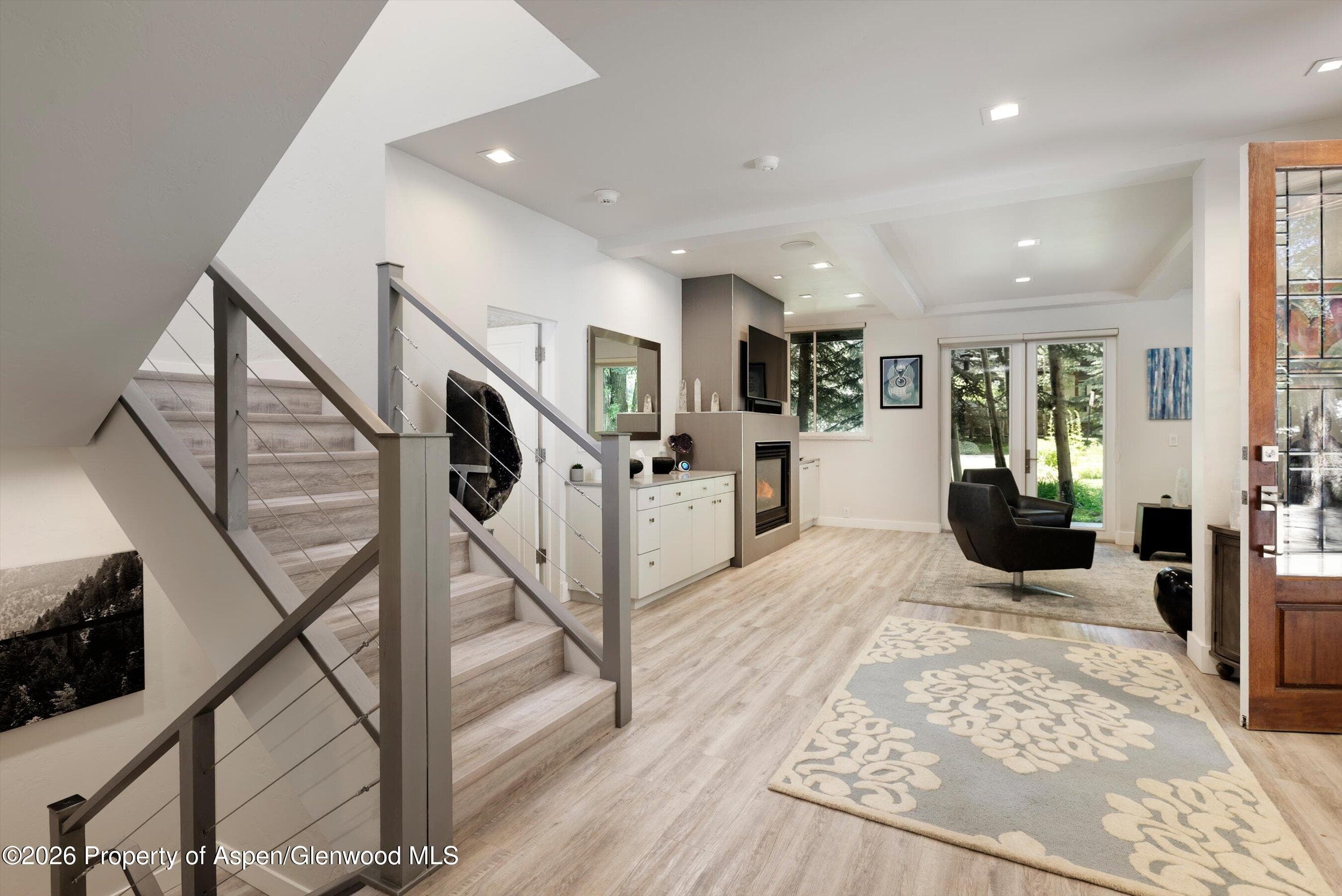 736 W Smuggler Street B, Aspen, CO 81611 - Photo 5