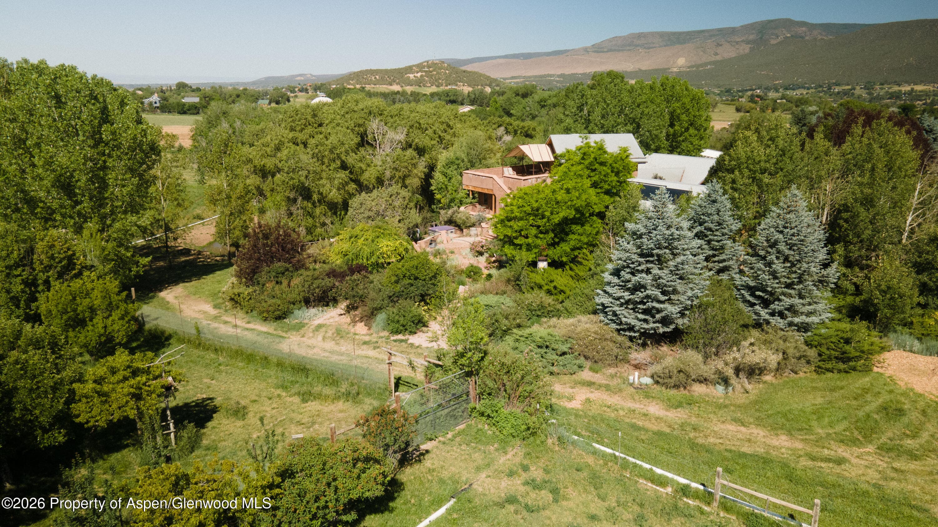 Property - Photo 16