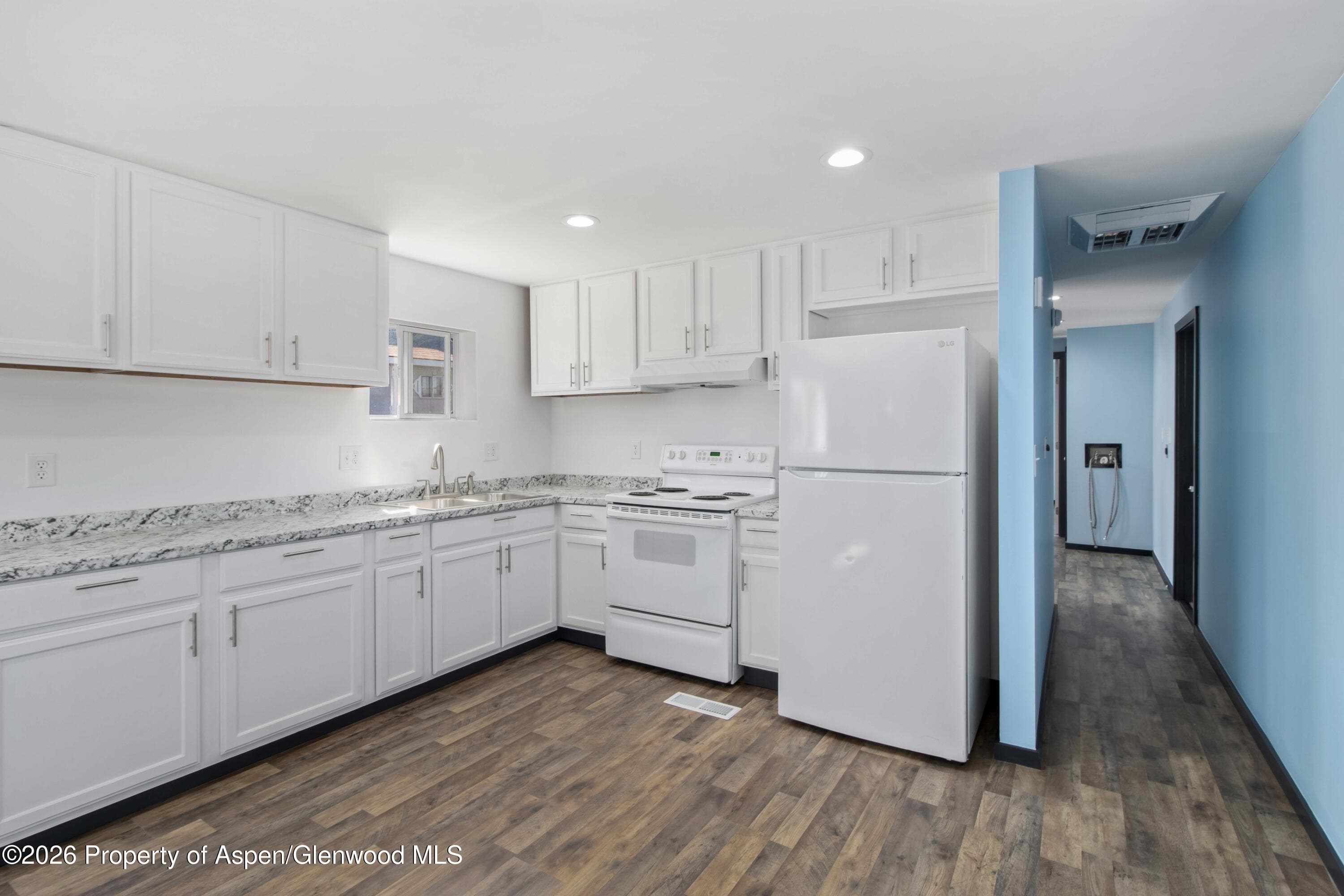 22 E Silverbell Place, Parachute, CO 81635 - Photo 6