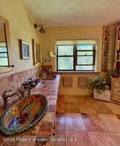Property - Photo 12