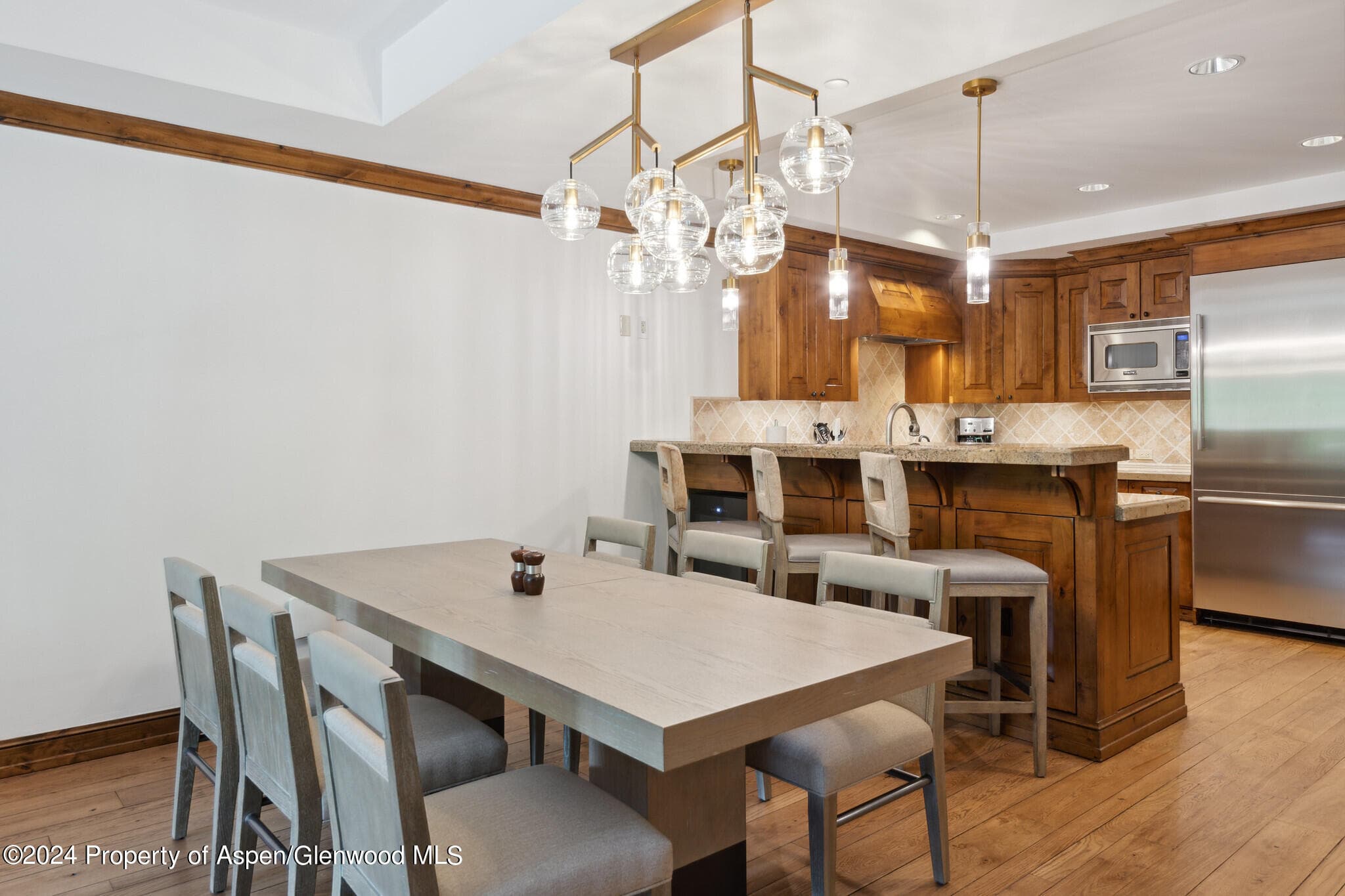 415 E Dean St., Unit 37, Week 6, Aspen, CO 81611 - Photo 3
