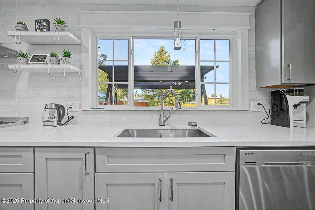 889 Ashley Road, Craig, CO 81625 - Photo 12
