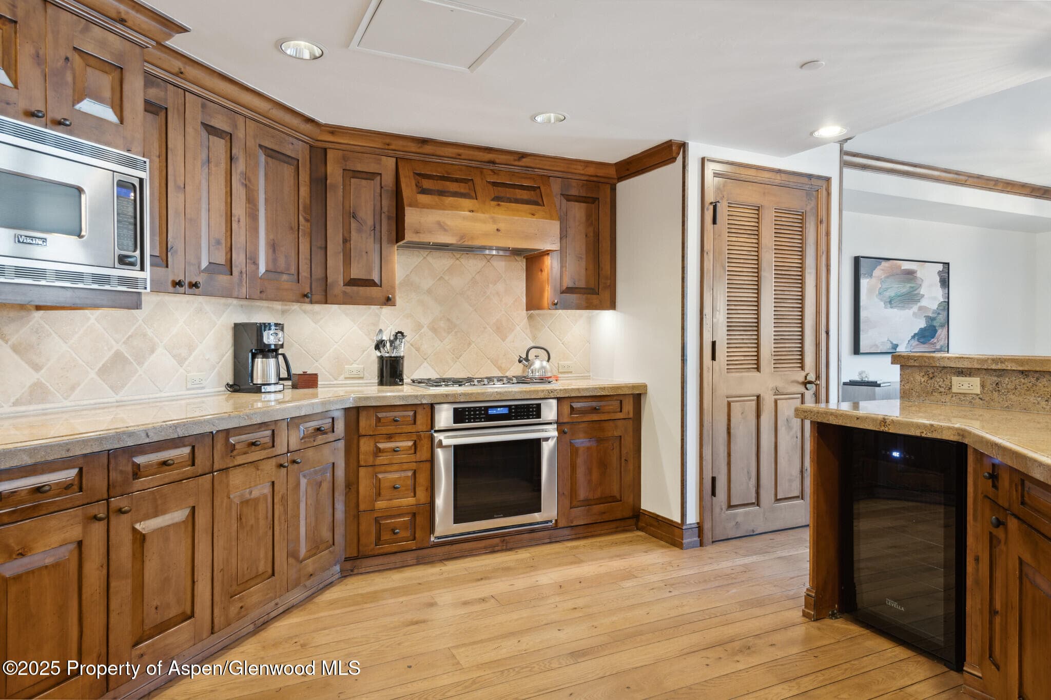 415 E Dean St, Unit 50, Week 8, Aspen, CO 81611 - Photo 7