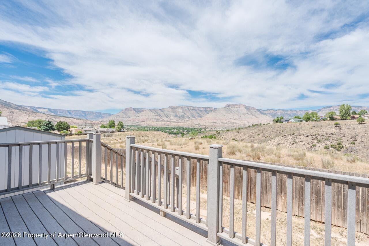 166 Silver Queen Circle, Parachute, CO 81635 - Photo 3