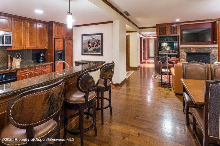 75 Prospector Road 8302-9, Aspen, CO 81611 - Photo 3
