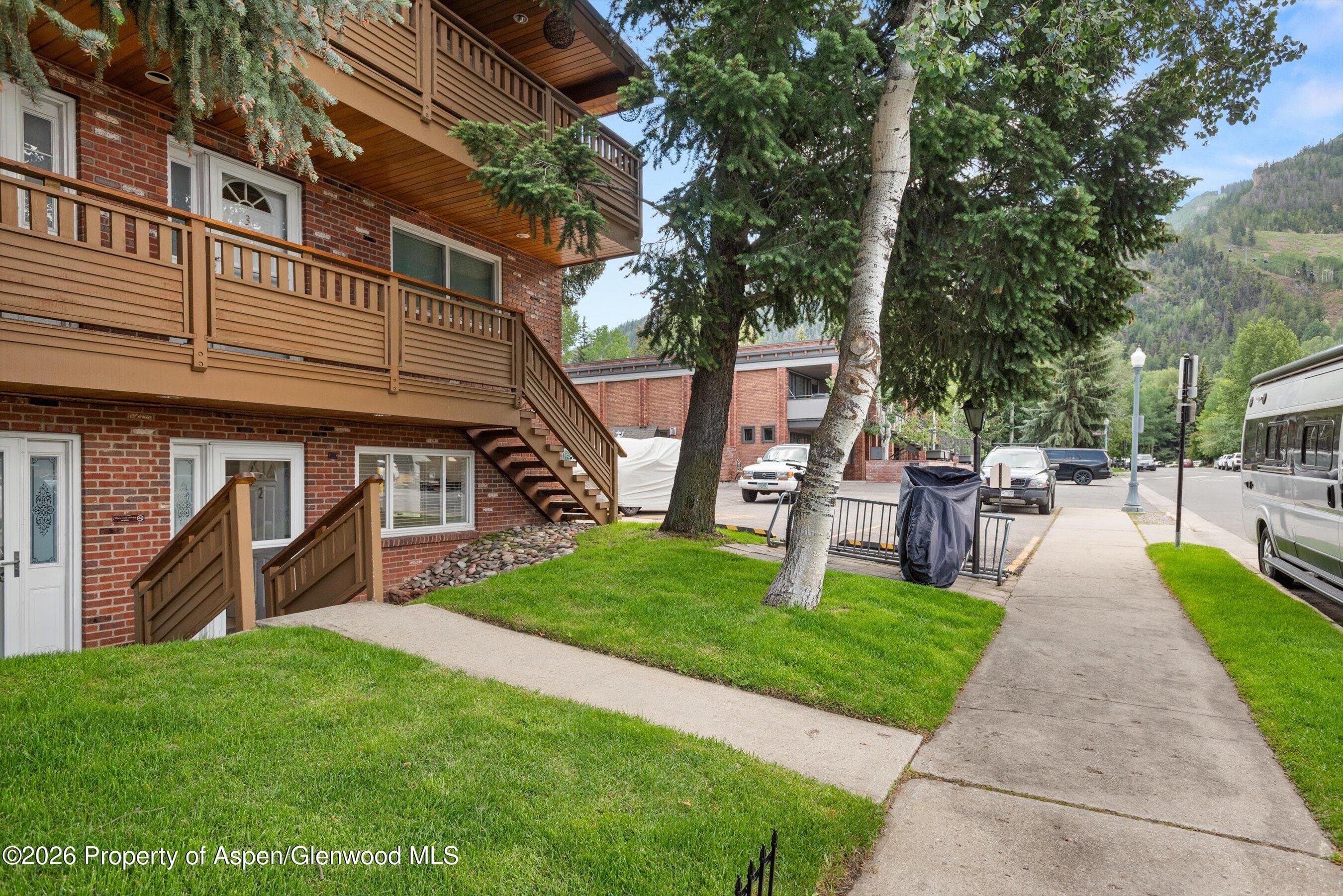 805 E Cooper Avenue 2, Aspen, CO 81611 - Photo 12