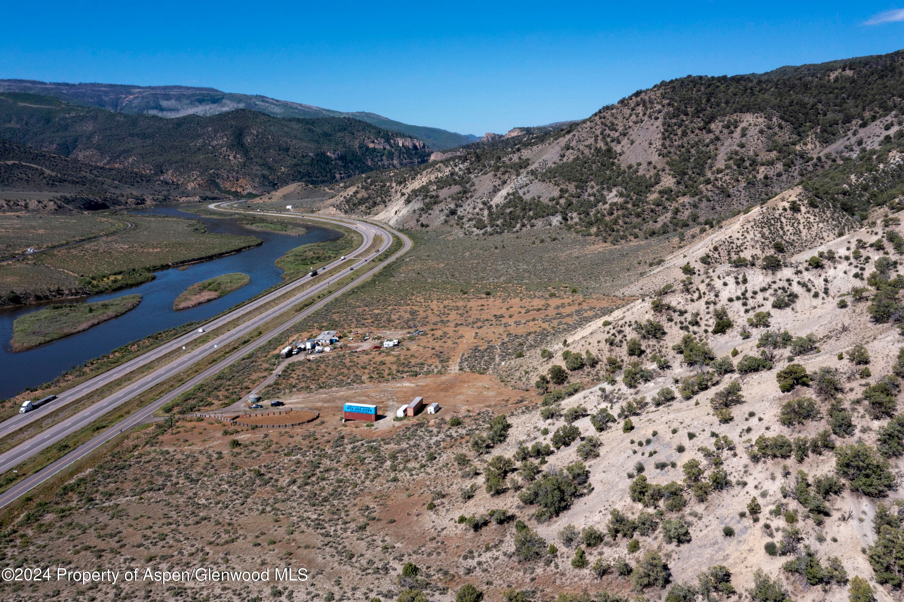 1405 Hwy 6, Gypsum, CO 81637 - Photo 9