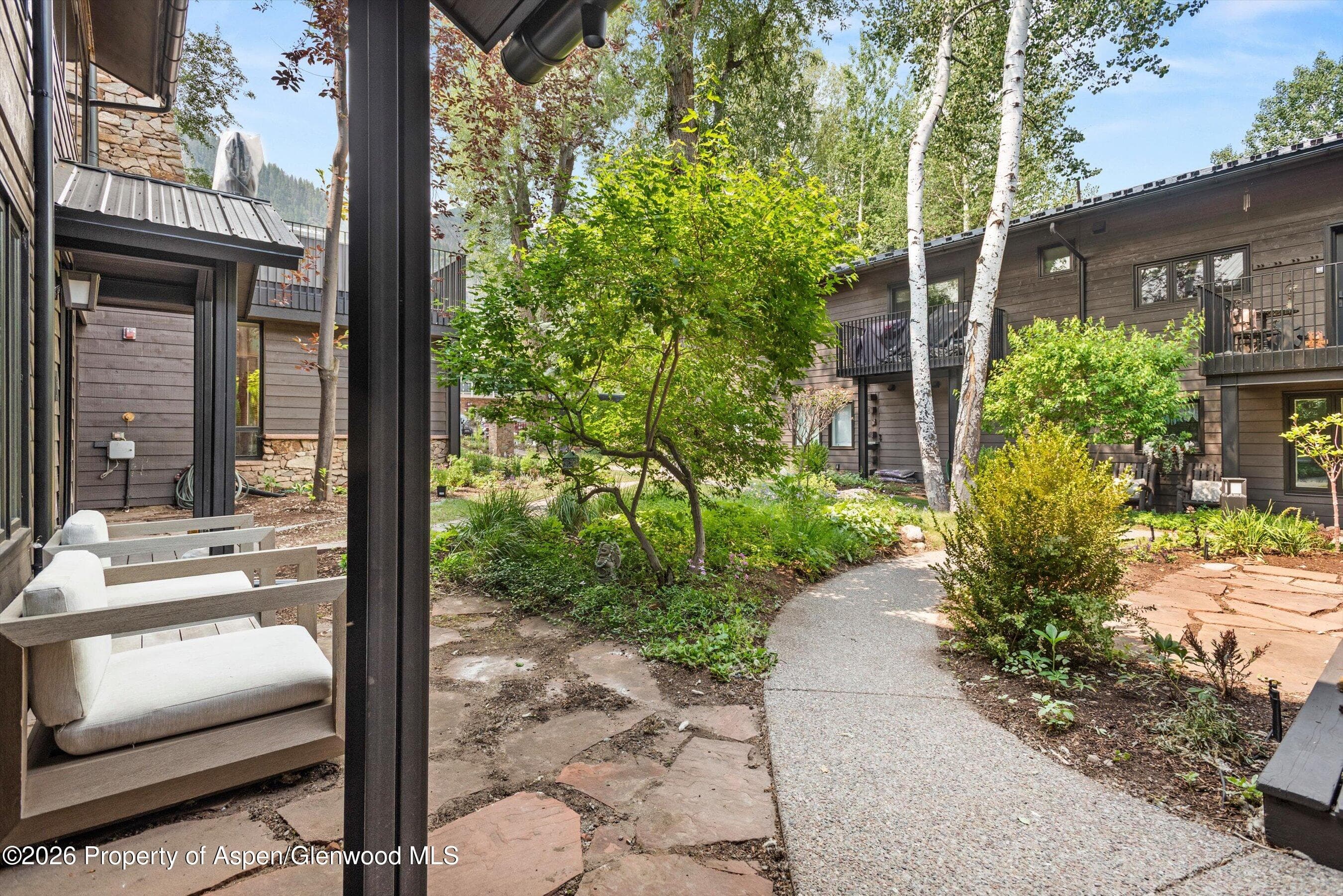 960 E Durant Avenue 6, Aspen, CO 81611 - Photo 6